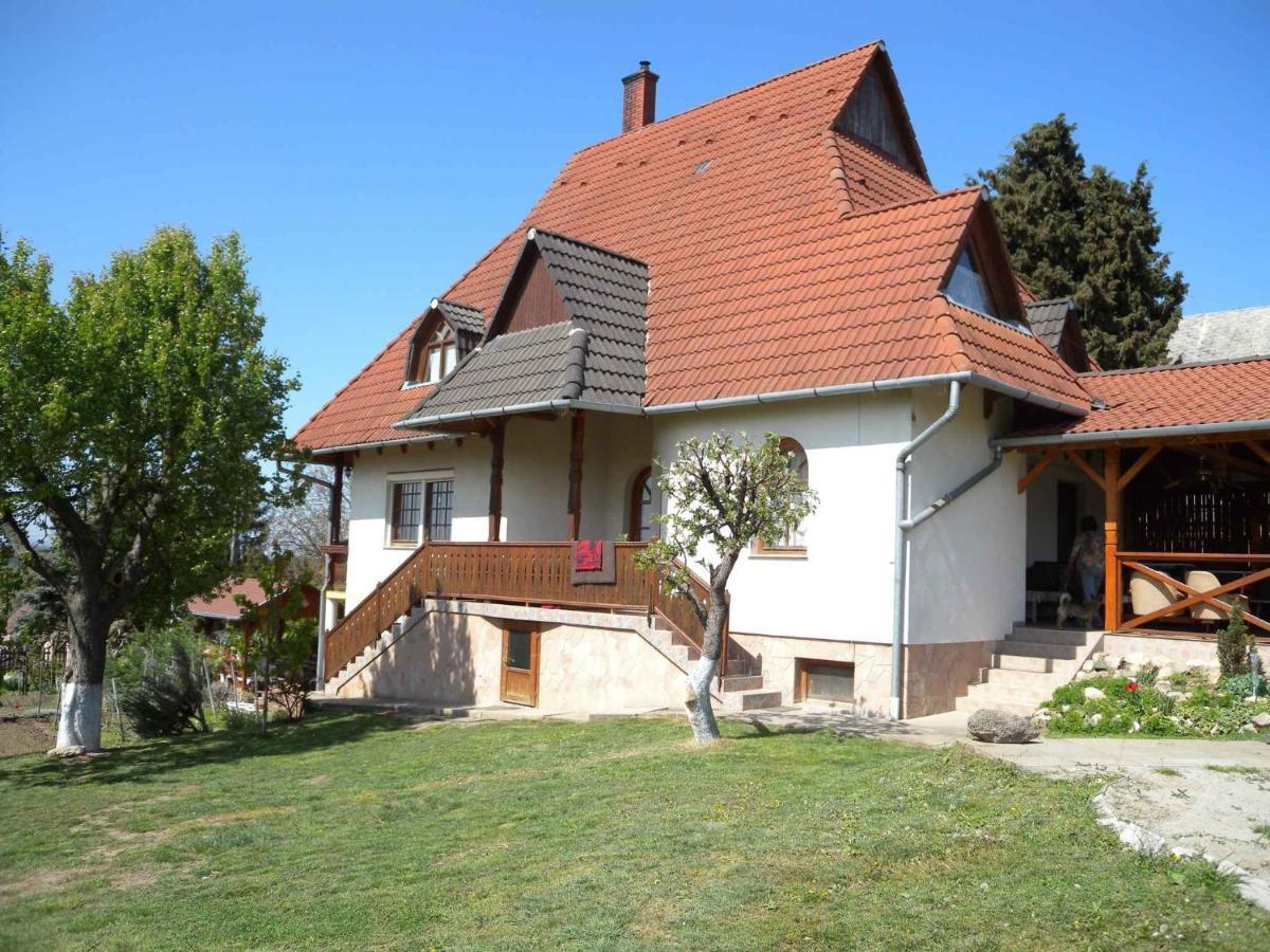 Apartment In Fonyod/Balaton 18583 외부 사진