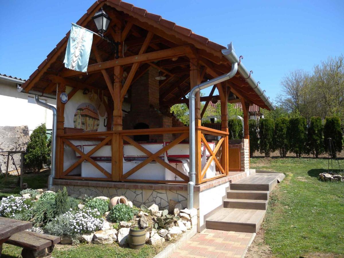 Apartment In Fonyod/Balaton 18583 외부 사진
