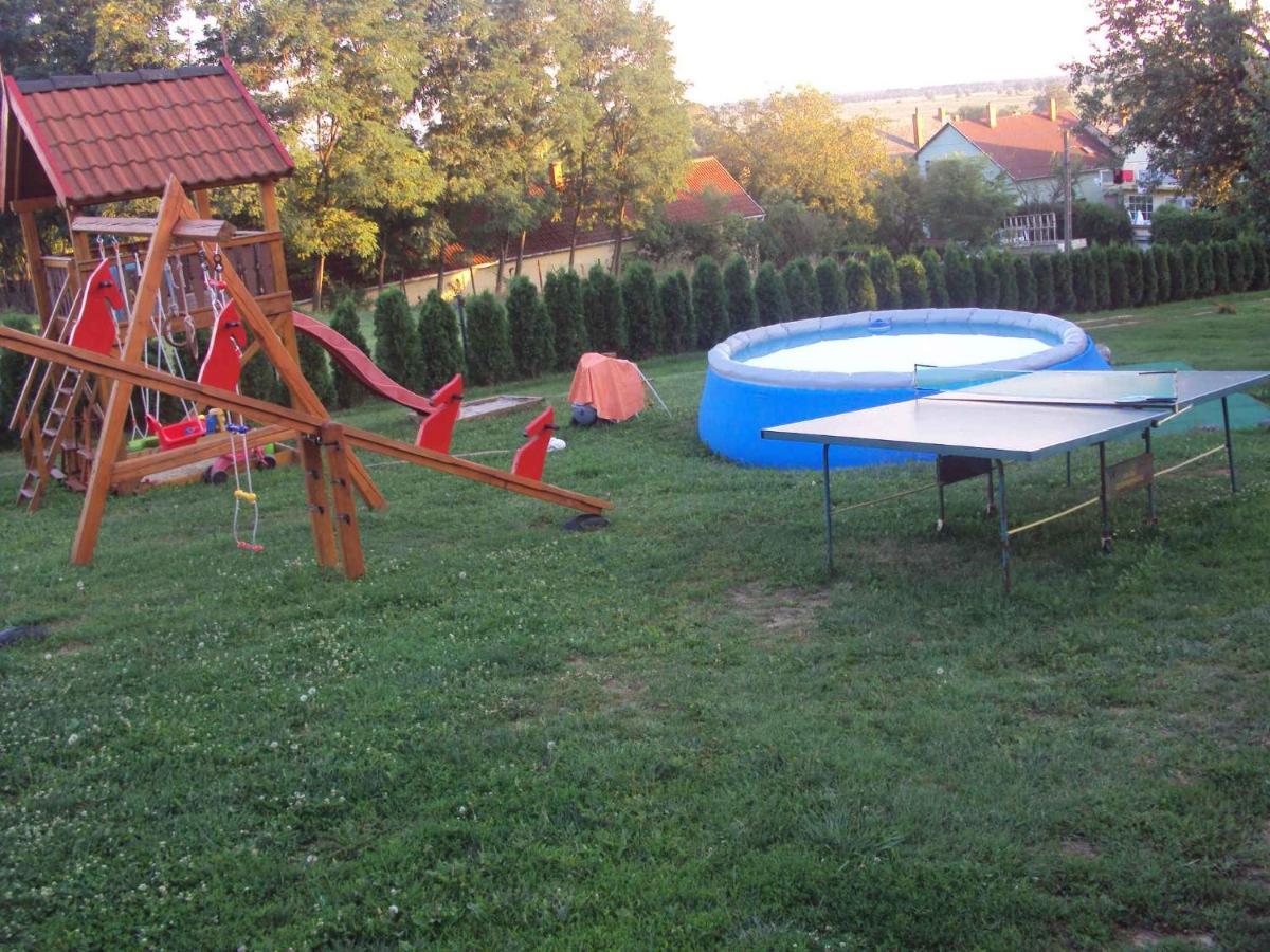 Apartment In Fonyod/Balaton 18583 외부 사진